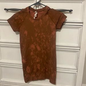 Short Sleeve Swiftly Tech